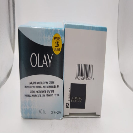 Olay UV Moisturizing Cream Moisturizing Formula With Vitamins E & B3, SPF 15 UVA/UVB, 60 mL